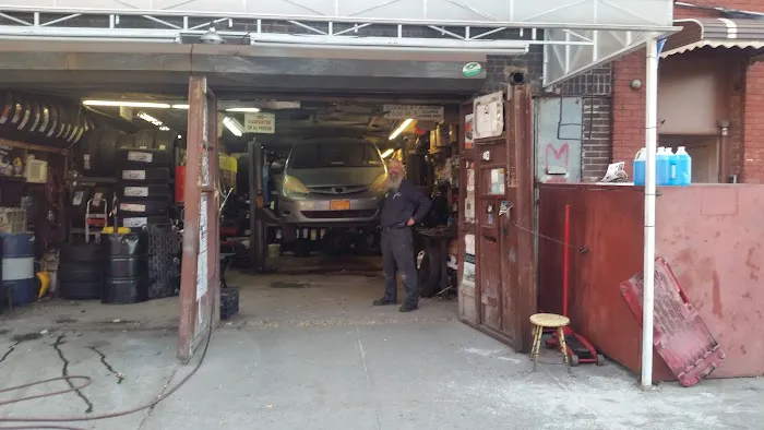 ZION AUTO 1