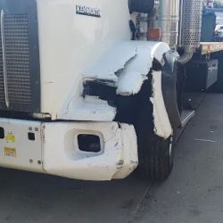 Hunt's Point Truck Collision, INC. ico