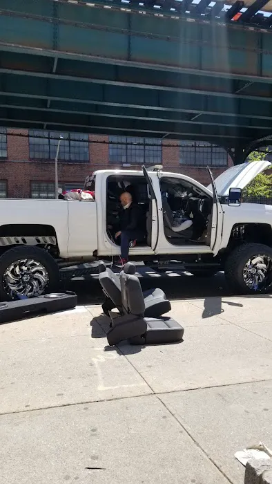 Quisqueya Auto Sonido 0