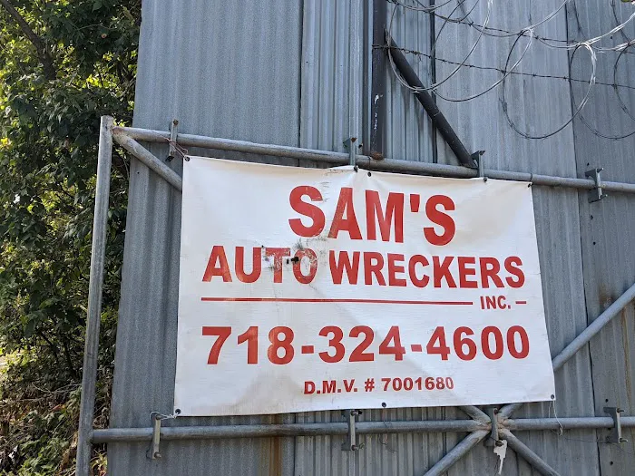 Sam's Auto Wreckers 0