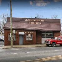 Deluxe Auto Collision & Muffler Repair