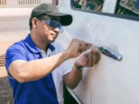 Can a Professional Unlock My Car Without Causing Damage? Here’s What You Need to Know