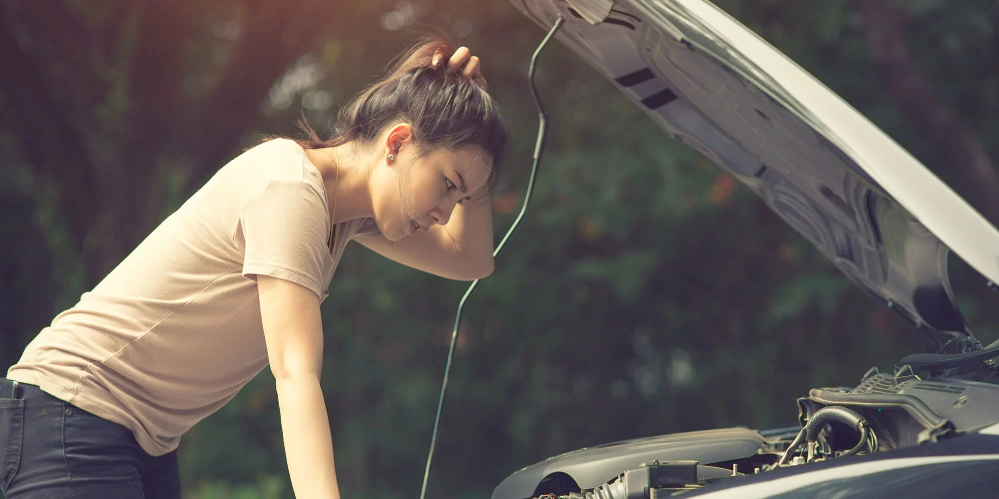 How to Fix a Car That Smells Like Burnt Oil: Causes, Solutions, and Tips