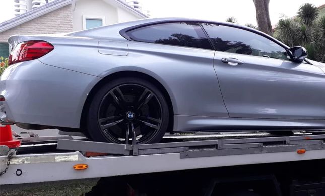 Towing Services for Luxury Cars Needing Recovery – Expert Care for Your High-End Vehicle