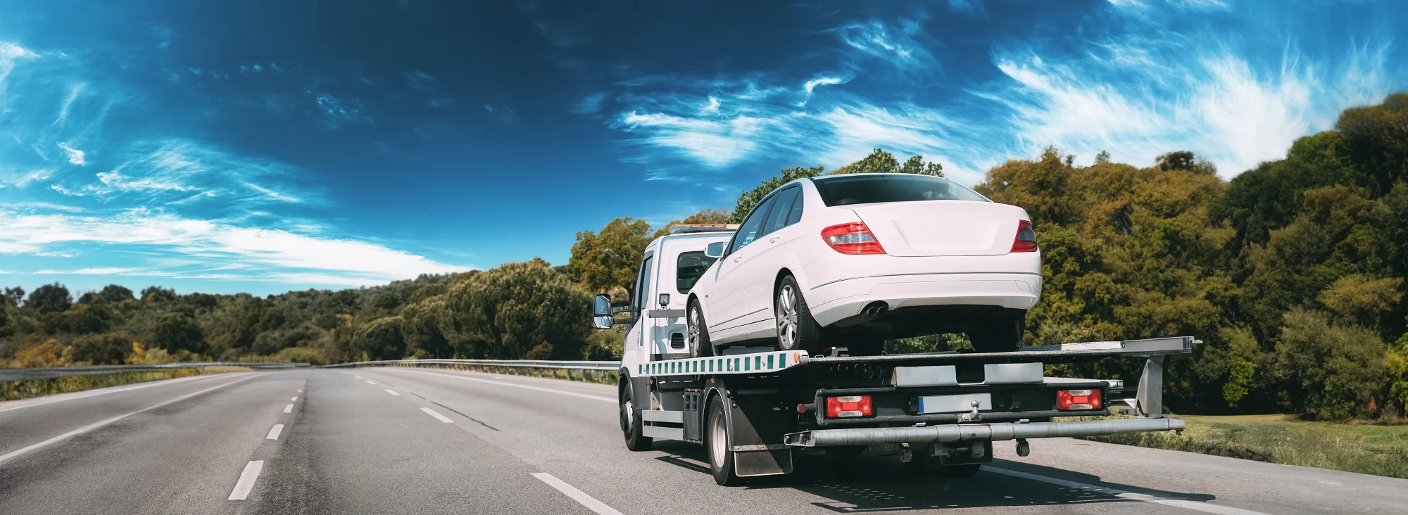 The Importance of Having an Emergency Towing Plan for Your Business