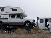 How Towing Companies Help with Motorhome Breakdowns – Essential Towing Services for RV Owners
