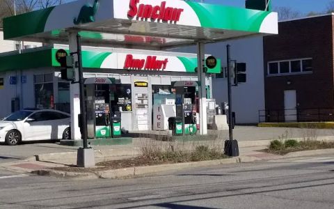 Sinclair Gas Station