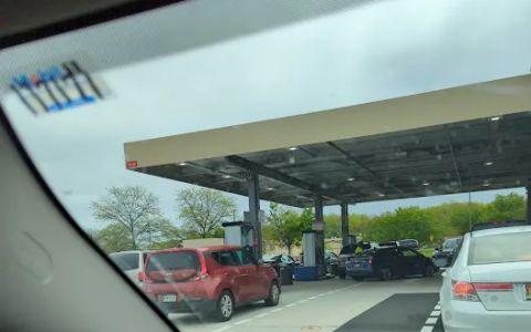 Costco Gas Station - Hazlet