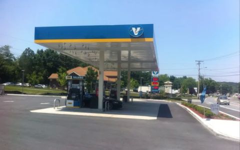Valero / Food Mart