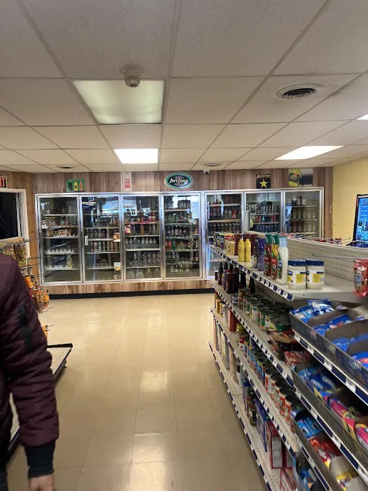 Gas 'n' Goods 8
