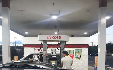 BJ's Gas Station