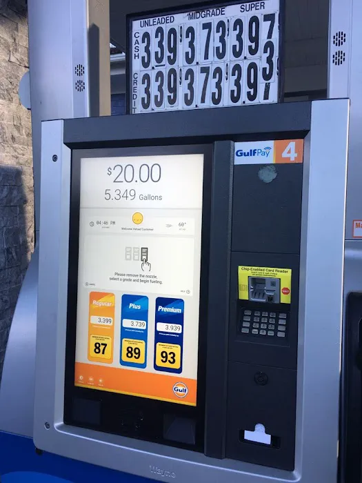 Gulf Gas Station & C-Store 3
