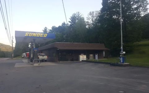 Bowmans Creek Gas Station