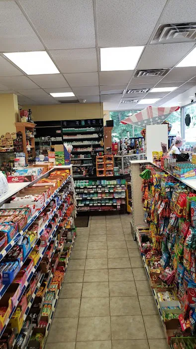 The RoadRunners Gas Station North Haven 9