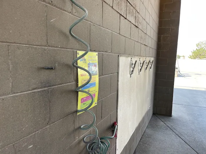Monument Car Wash 1