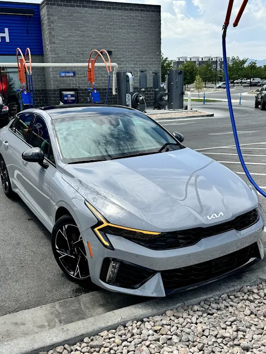 Shiny Shell Carwash 8