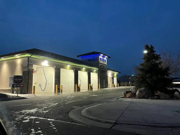 The Salty Dog Car and Pet Wash 0