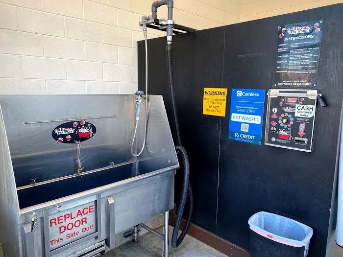 The Salty Dog Car and Pet Wash 5