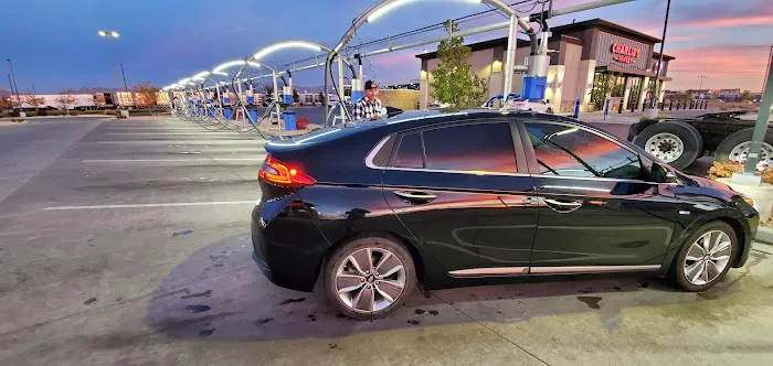 Charlie's Car Wash 3