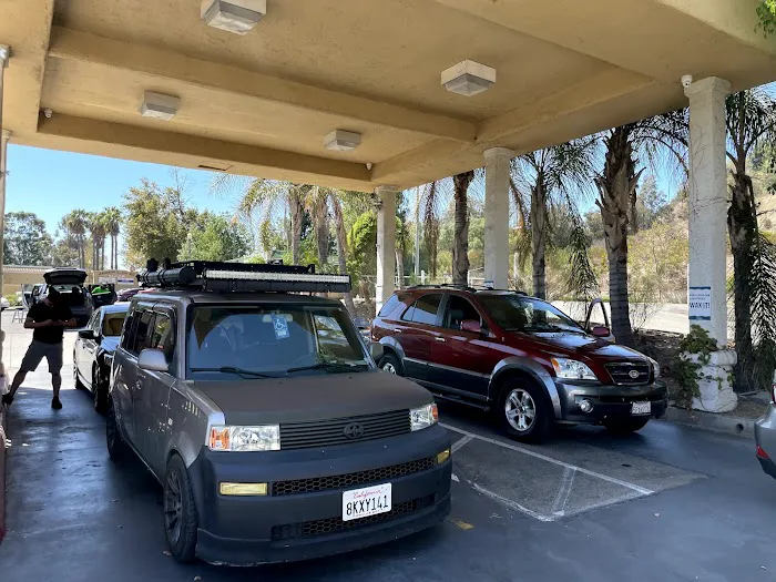 Riverbend Hand Car Wash 1