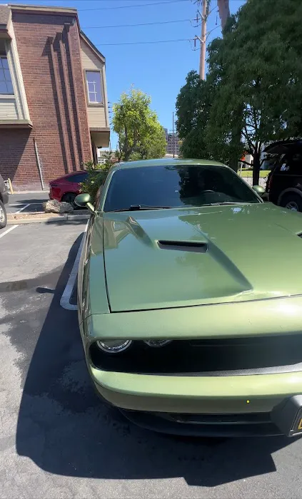 Yesos Touch Mobile Car Wash and Detailing Shop 3