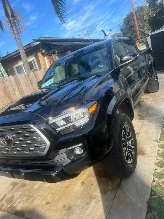 Yesos Touch Mobile Car Wash and Detailing Shop 8
