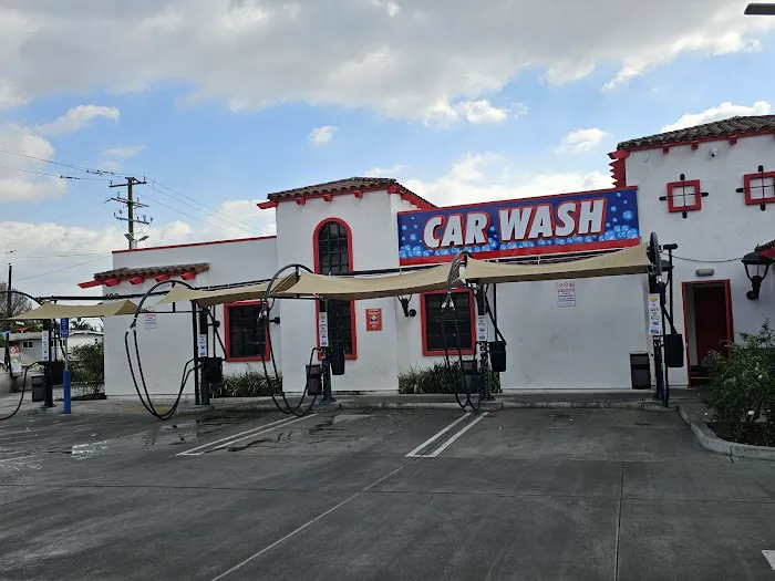 Lightning Express Wash 2