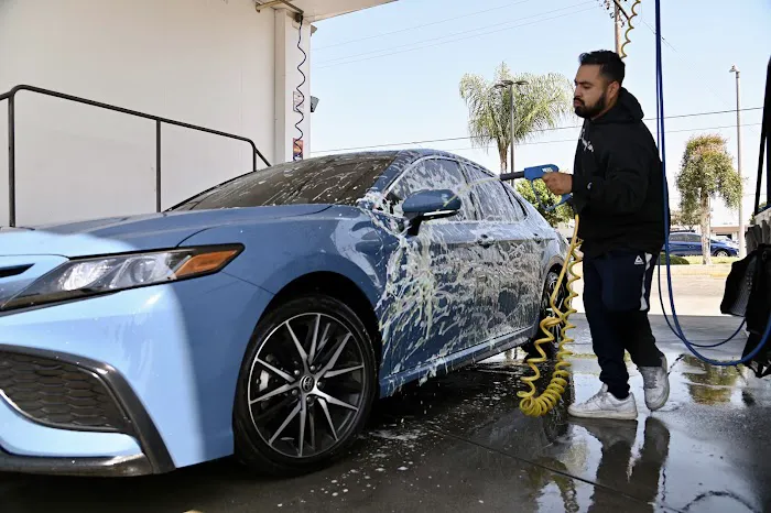Great Mission Car Wash 0