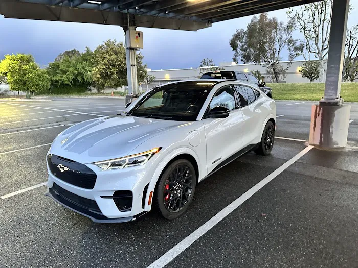 Planet Car Wash 1