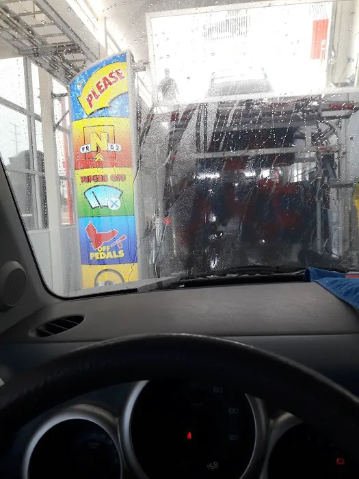 Hacienda Express Car wash 5