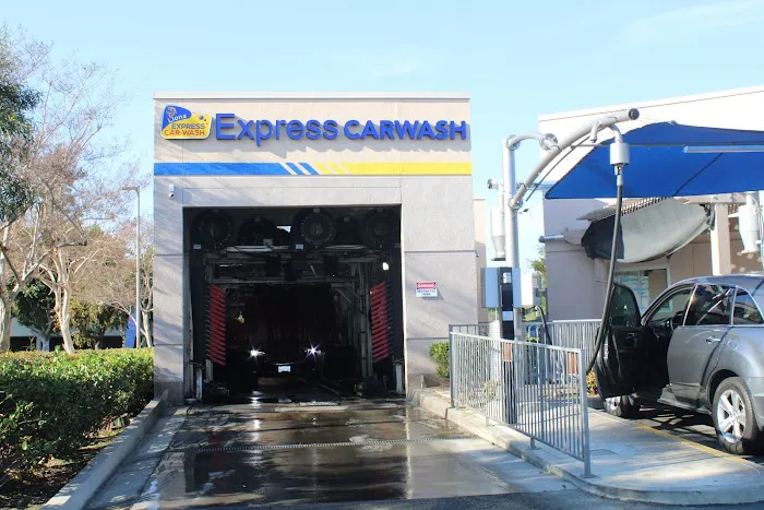 Lions Express Car Wash 7
