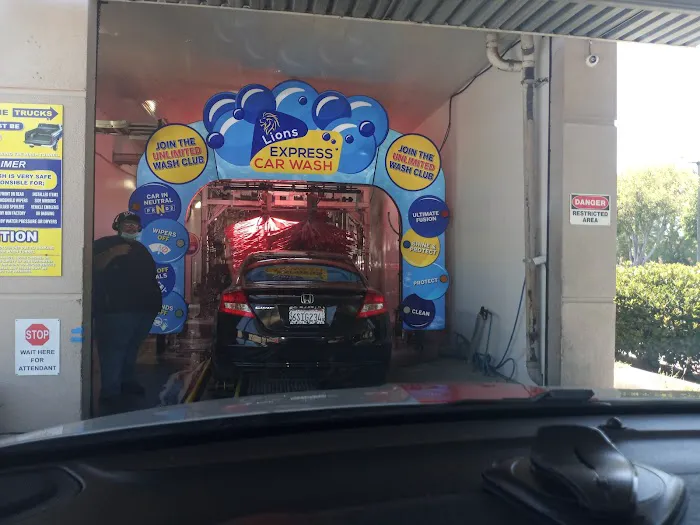 Lions Express Car Wash 1