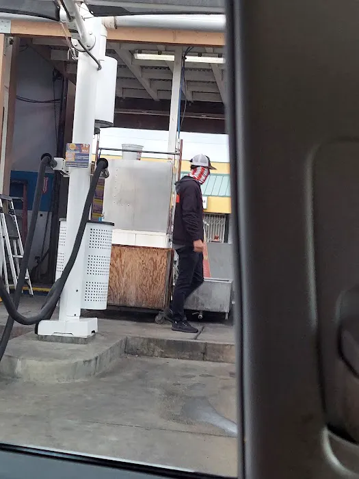 GO Car Wash 4