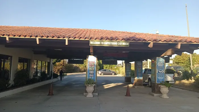 Capistrano car wash 1