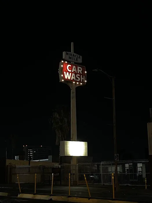 Miracle Mile carwash 0