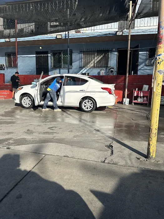 Fred’s Car Wash 1