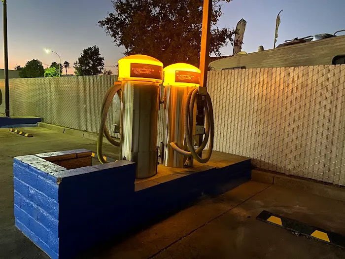 Baseline Car Wash 3