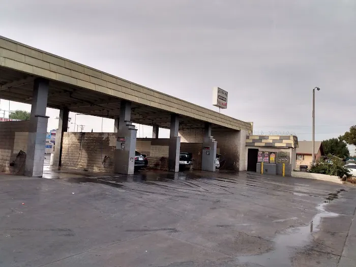 Al's Auto Spa #3 6