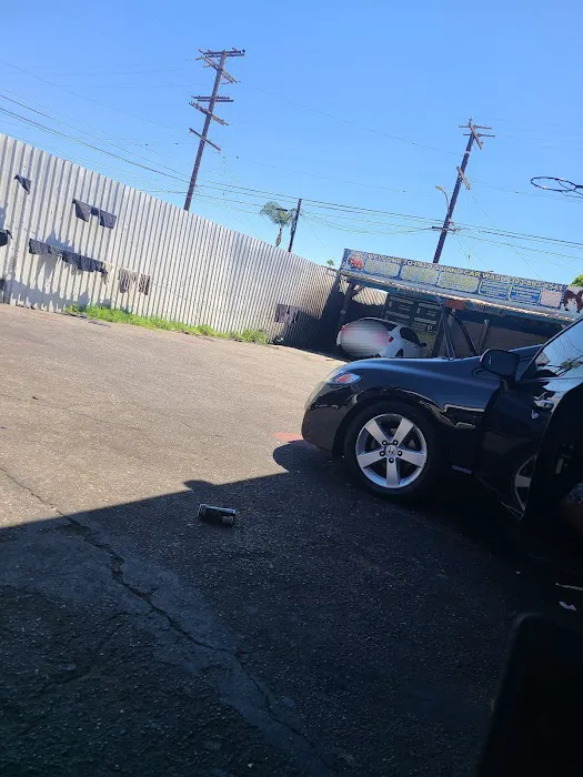 Paloma's Car Wash 0