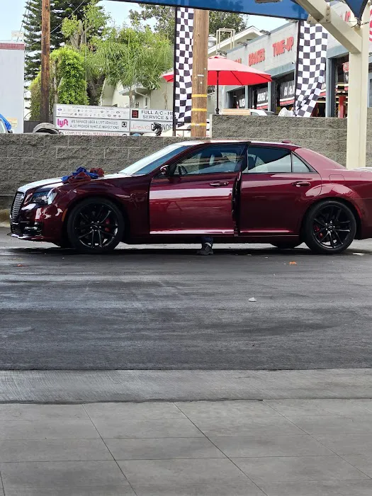 Glenoaks Car Wash 0