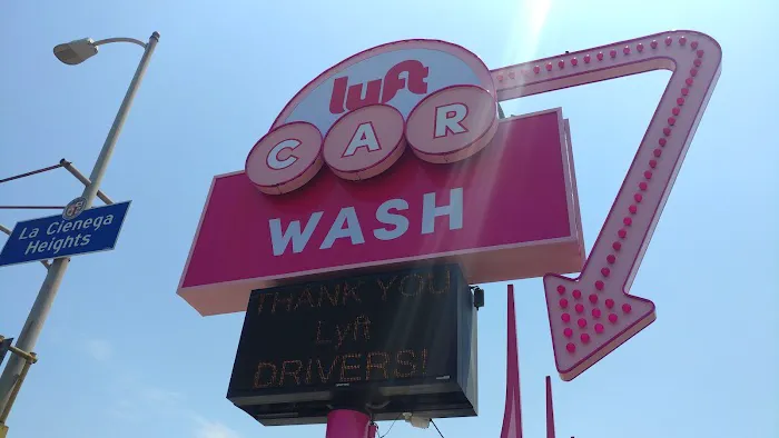 La Cienega Car Wash & Oil Change 2