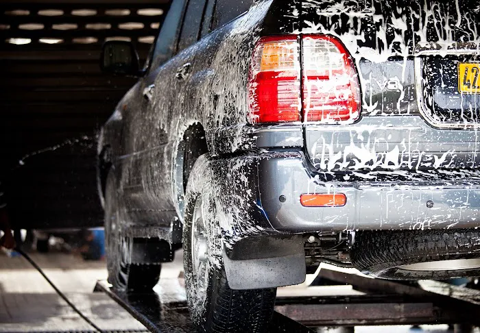 La Cienega Car Wash & Oil Change 8