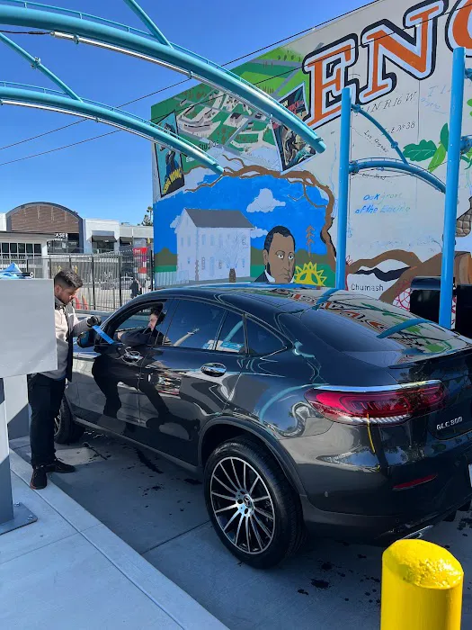 QuikWash Encino 6