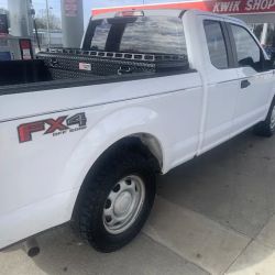 Holley's Classic Car Wash ico