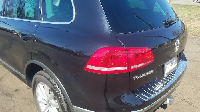 Towne Hand Car Wash 8