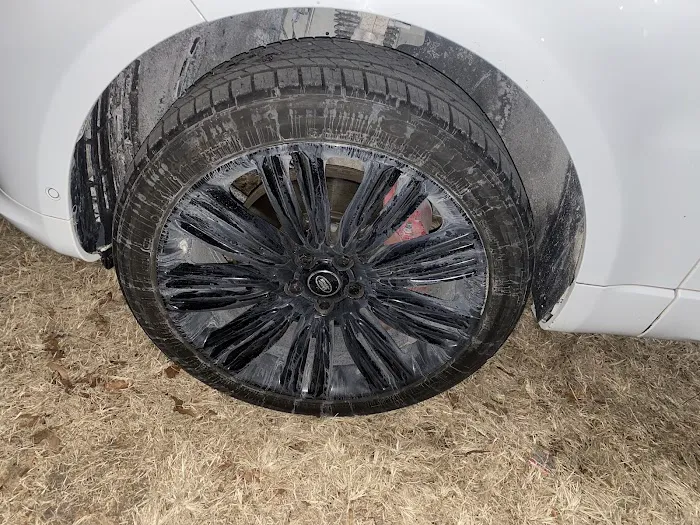 Hamilton Car Wash featuring Neoglide 1