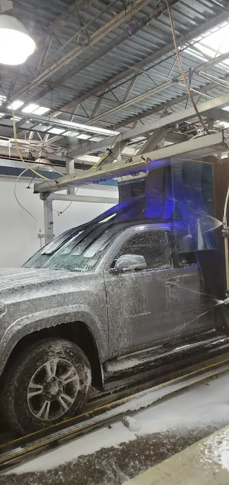 Hamilton Car Wash featuring Neoglide 6