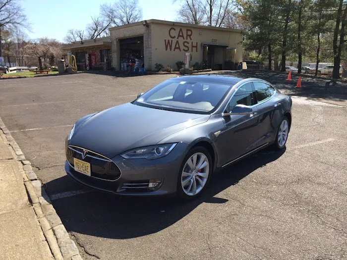 Willowbrook Car Wash & Detail Center 8