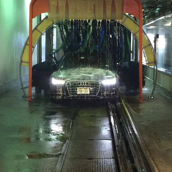 Hi Five Car Wash & Lube 4