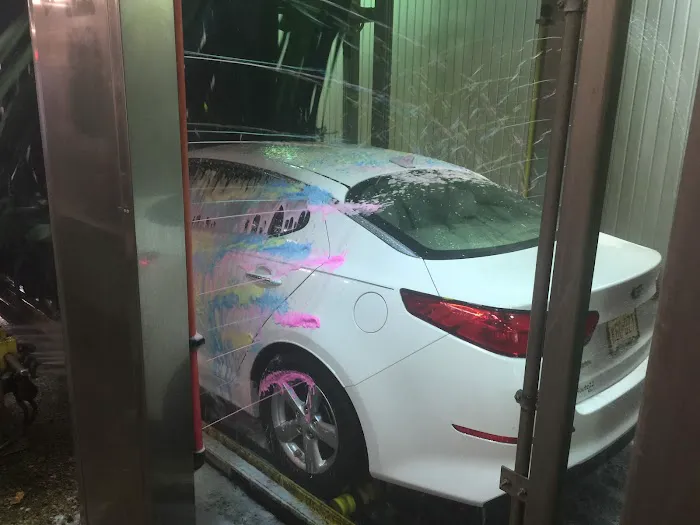 Hi Five Car Wash & Lube 6